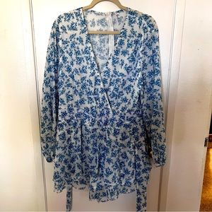 Amazon Viral Romper. Worn once Size XL